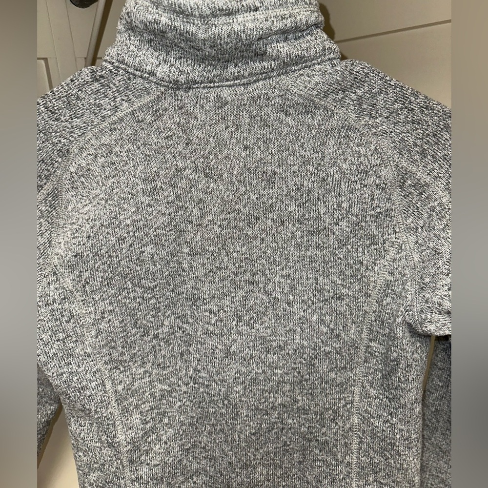 Women’s Small Gray Patagonia Fleece - Picture 4 of 12
